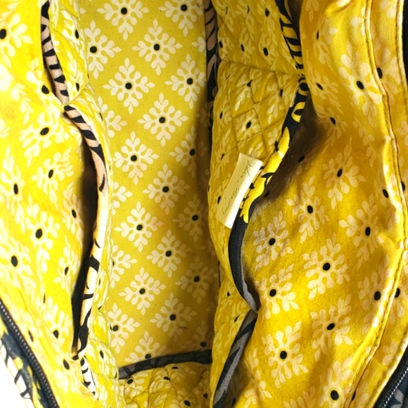 Vera Bradley Tote Bag Purse - Black Gray White Green Floral Baroque - Picture 12 of 16